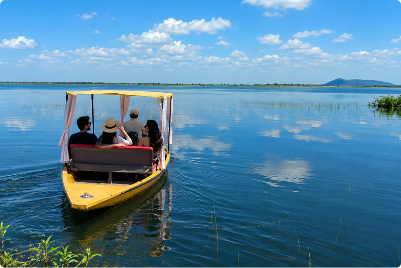 Irai Lake Boating